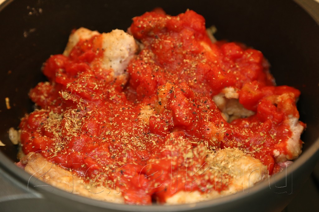 Кролик по-итальянски с томатном соусе с базиликом 8
