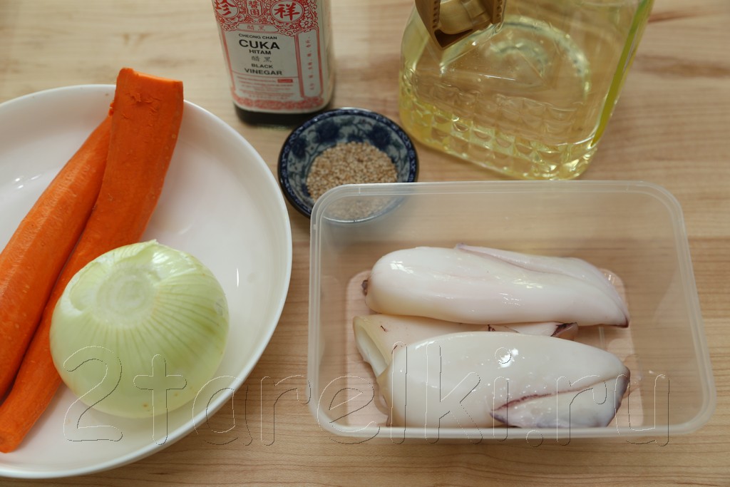 Острый салат с кальмарами по-корейски 1