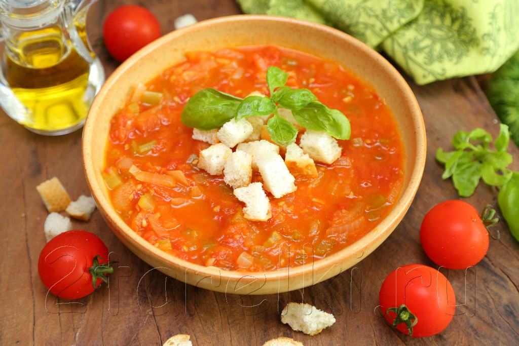 Томатный суп по-итальянски